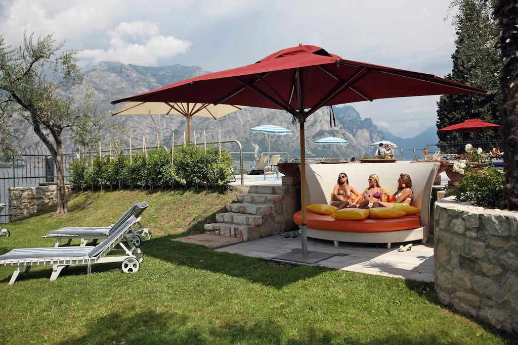 Hotel Sailing Center Malcesine Exterior photo
